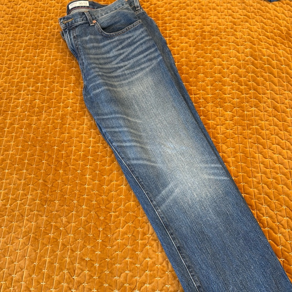 Cremieux premium denim straight leg